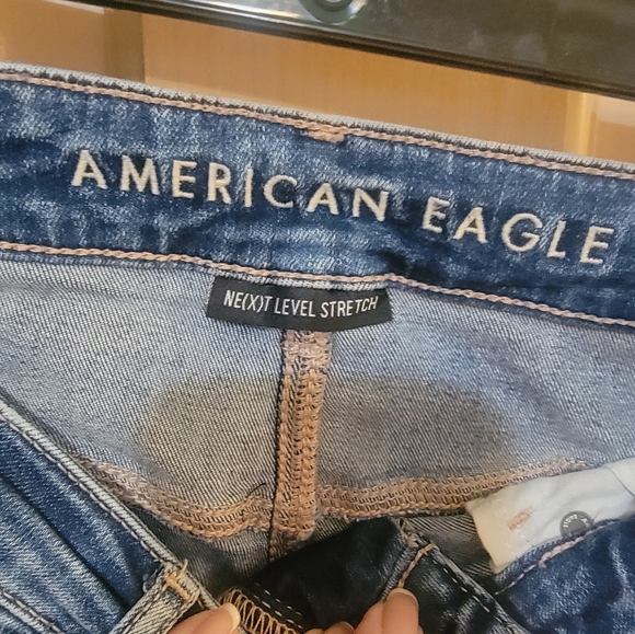 Misses Sz 4 American Eagle High V-rise Shorts Next Level Stretch - Picture 7 of 7